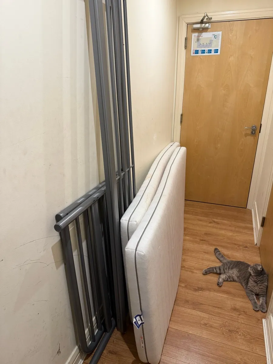 Bed IKEA - Image 3