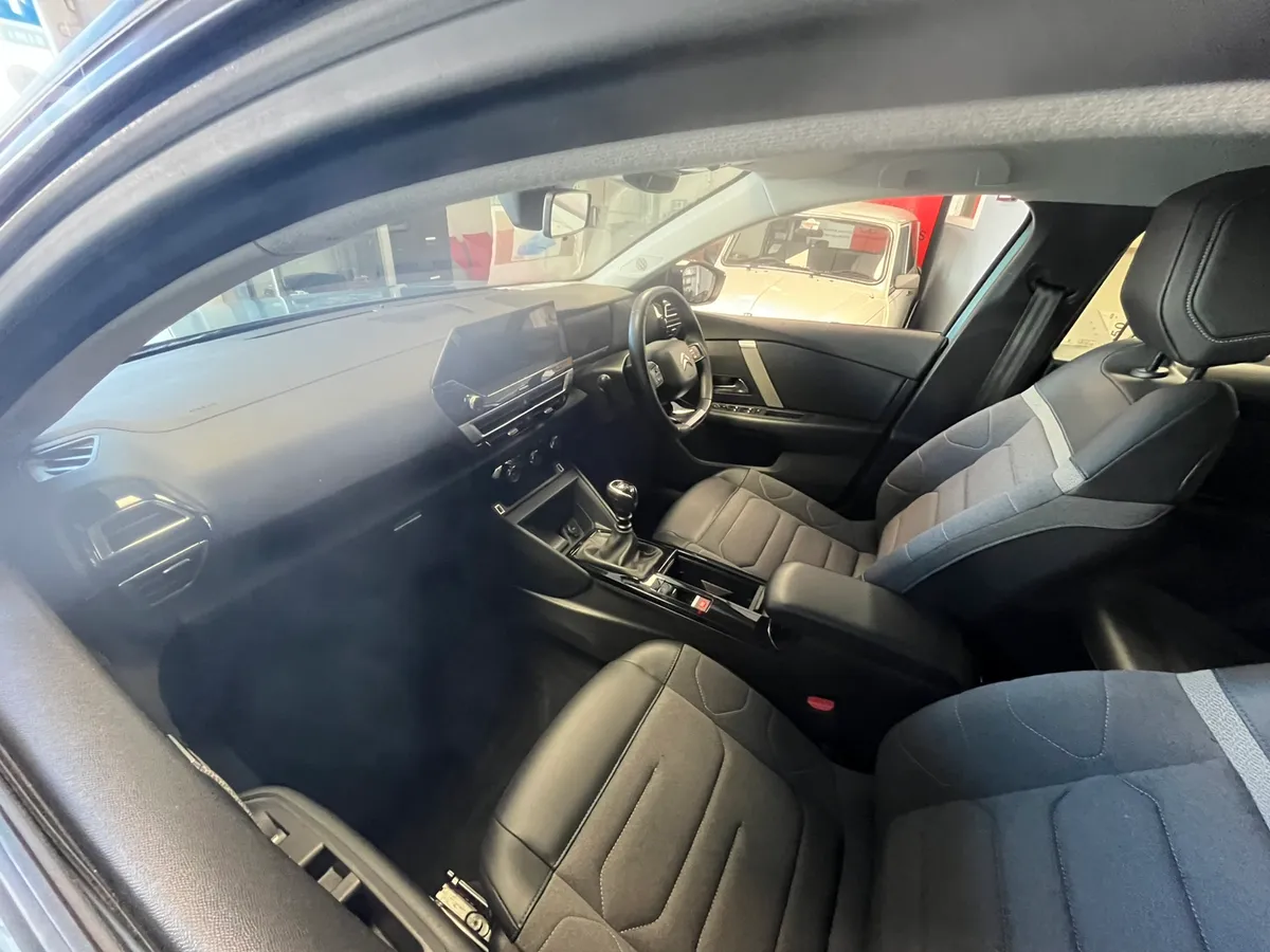 Citroen c4 FEEL PURETECH - Image 3
