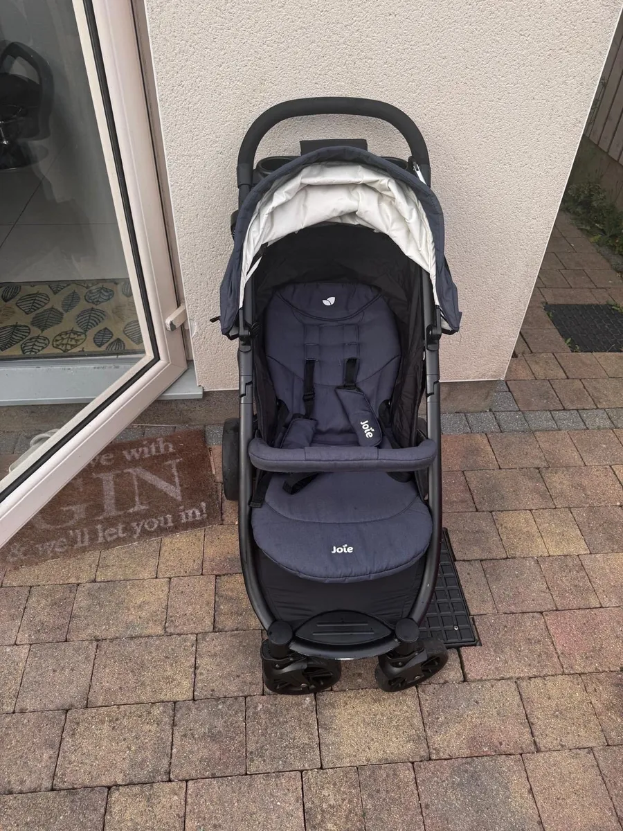 Stroller - Image 3