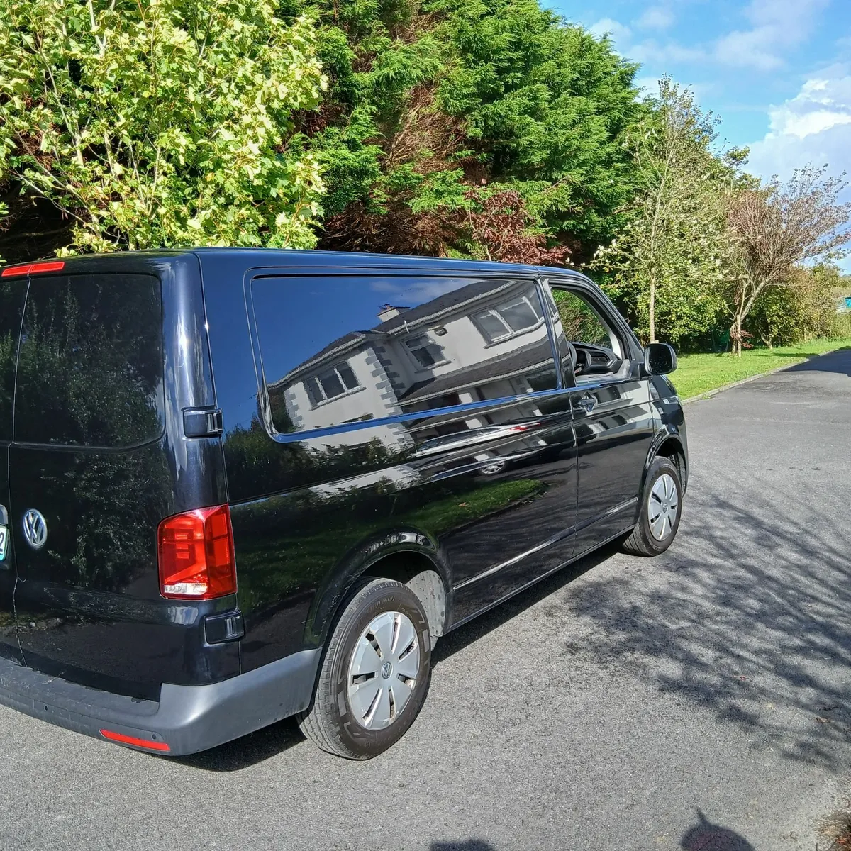 Volkswagen Transporter 2022 - Image 4