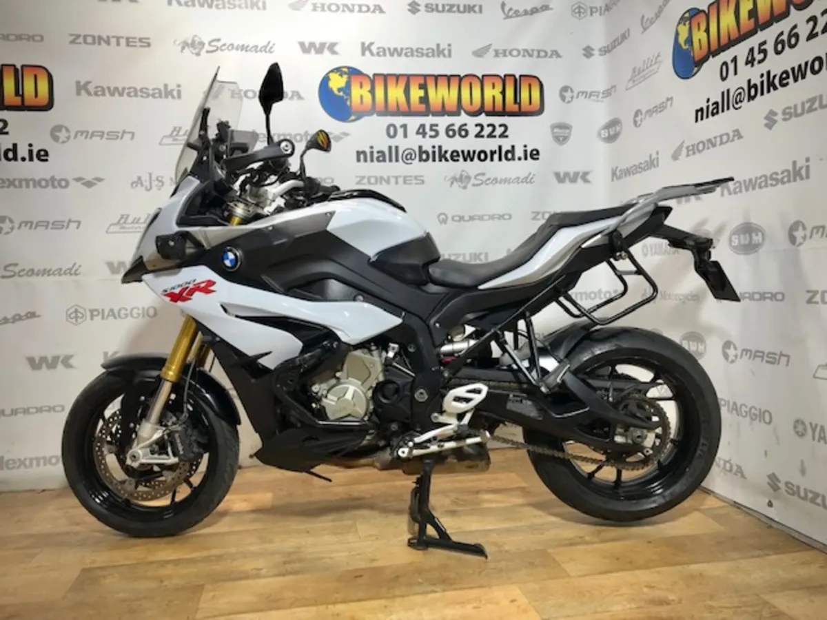 PRE-OWNED BMW S 1000 XR 2015 - Image 3