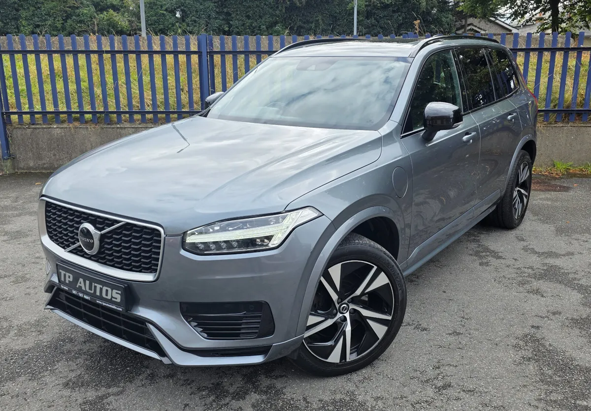 2019 Volvo XC90 R-Design T8 7 seater - Image 1