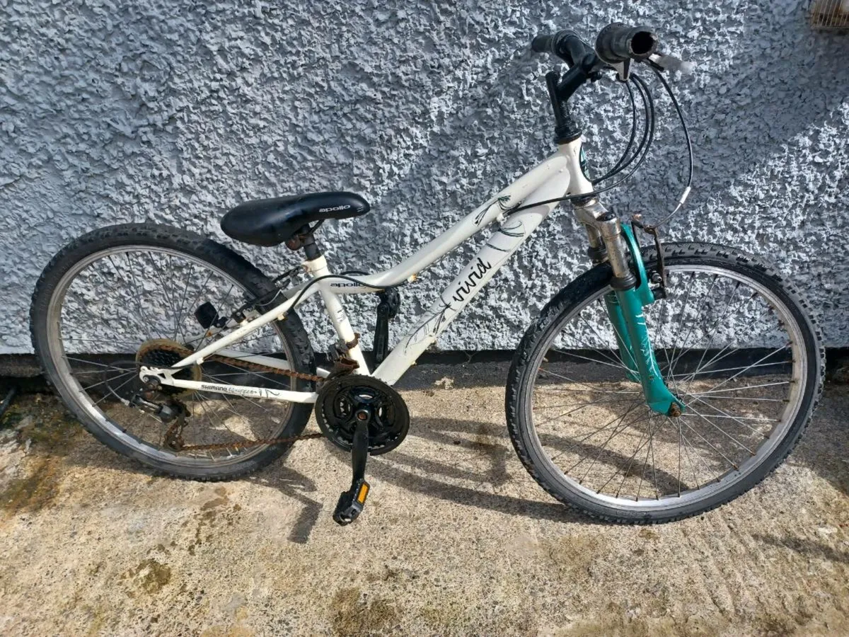 Apollo Childs Bike - Image 1