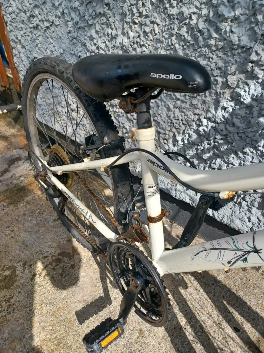 Apollo Childs Bike - Image 3