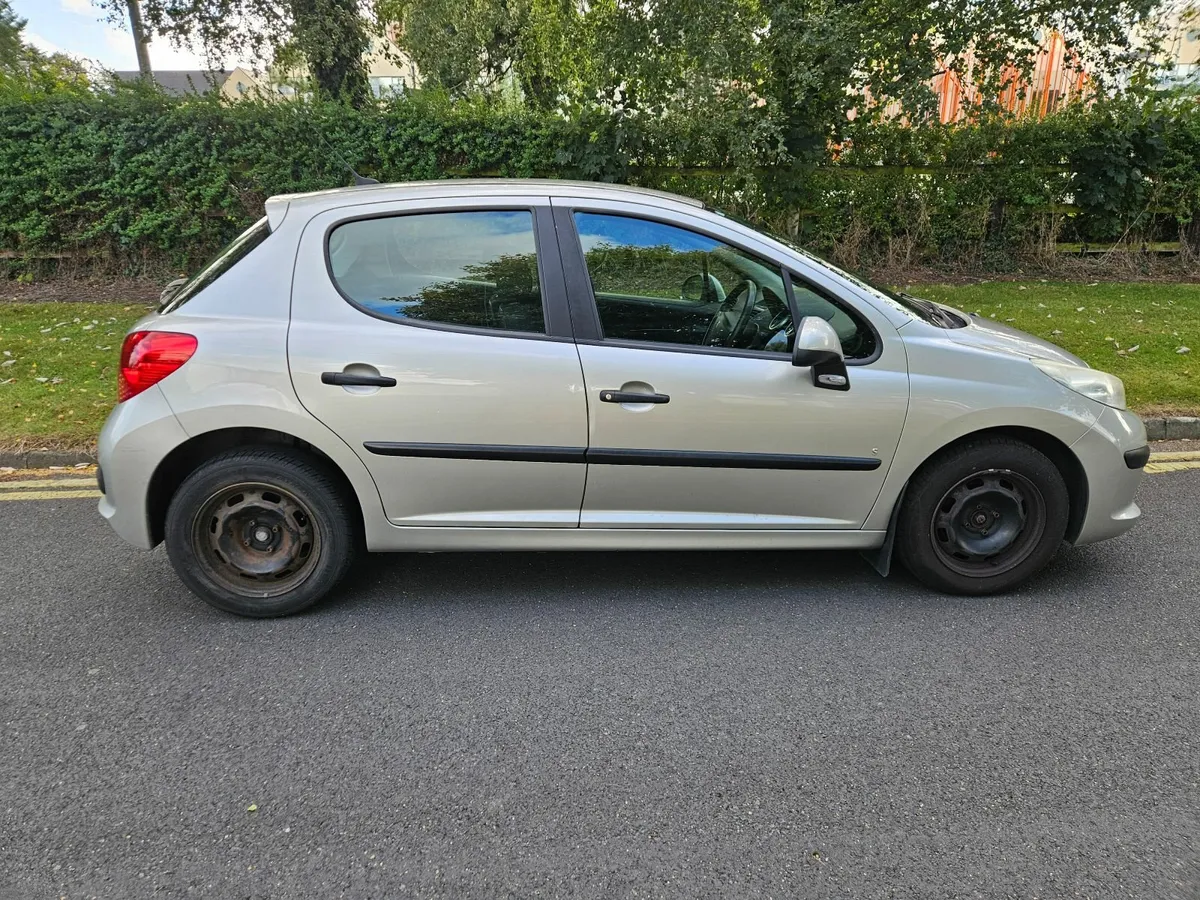 Peugeot 207 2008 - 1.4 liter - Image 4