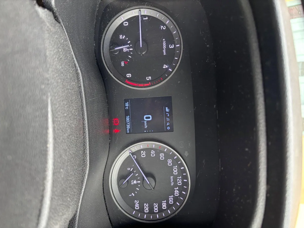 Hyundai Tucson 2016 - Image 2