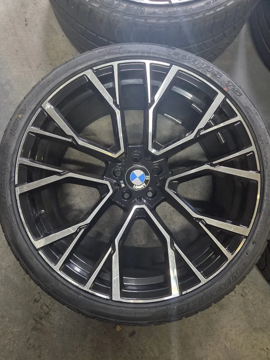 BMW X5 22” wheels and tyres - Image 3