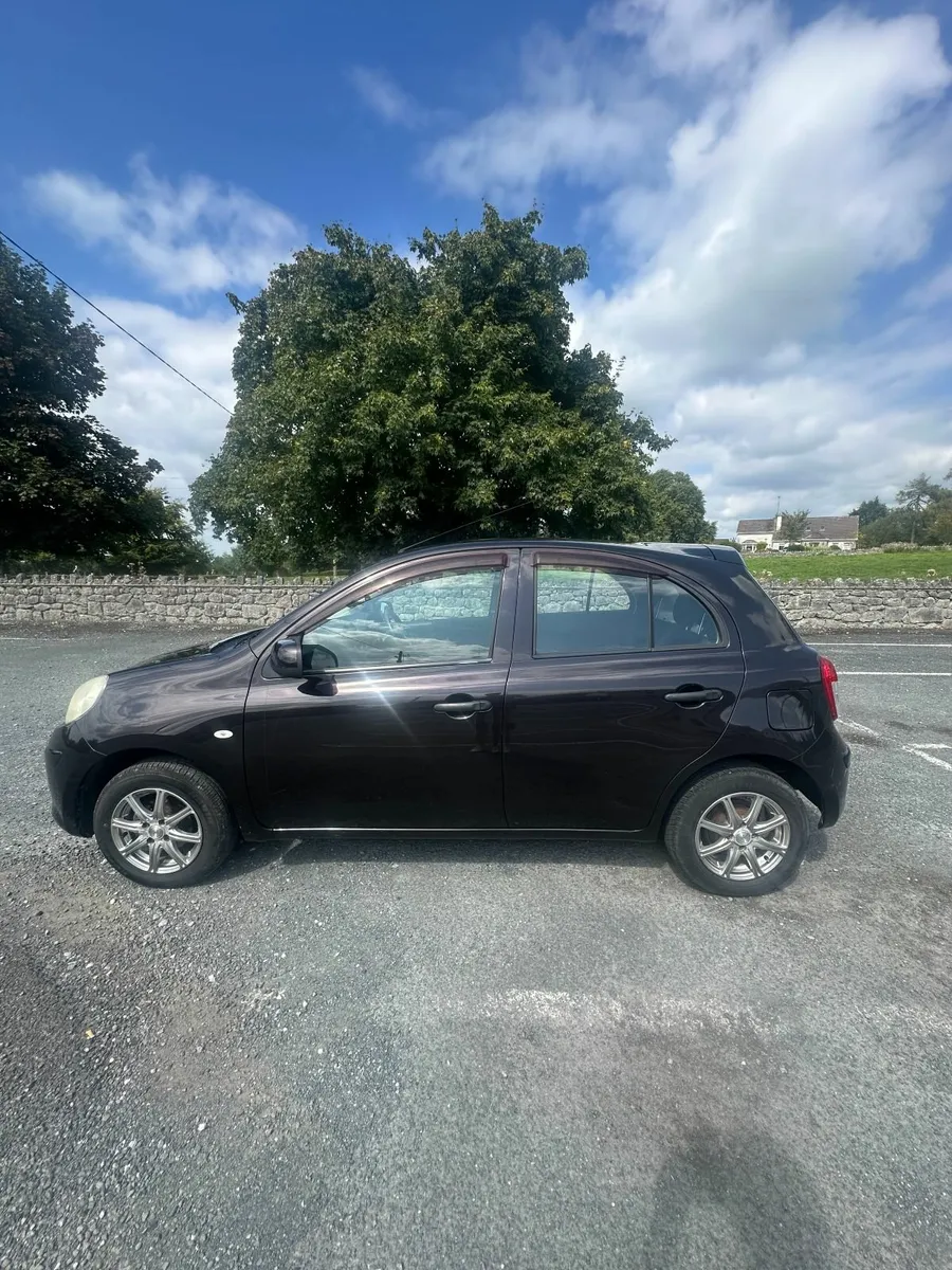 Nissan March 2011 - Image 2