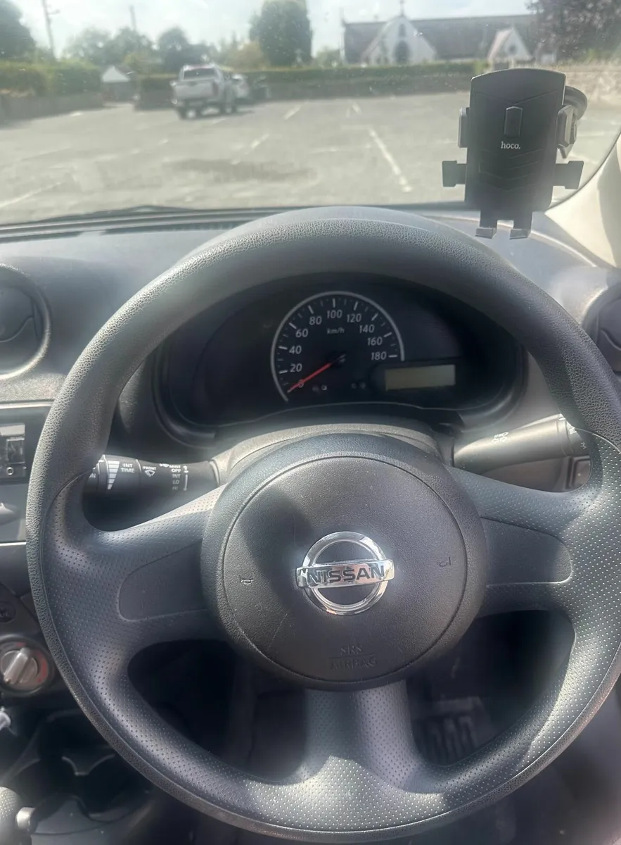Nissan March 2011 - Image 4