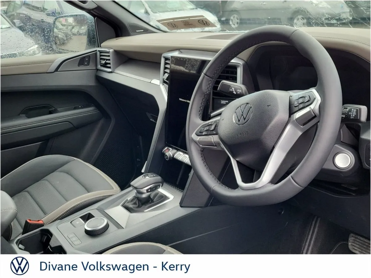 Volkswagen Amarok Aventura 3.0 TDI 237 BHP A10a - Image 3
