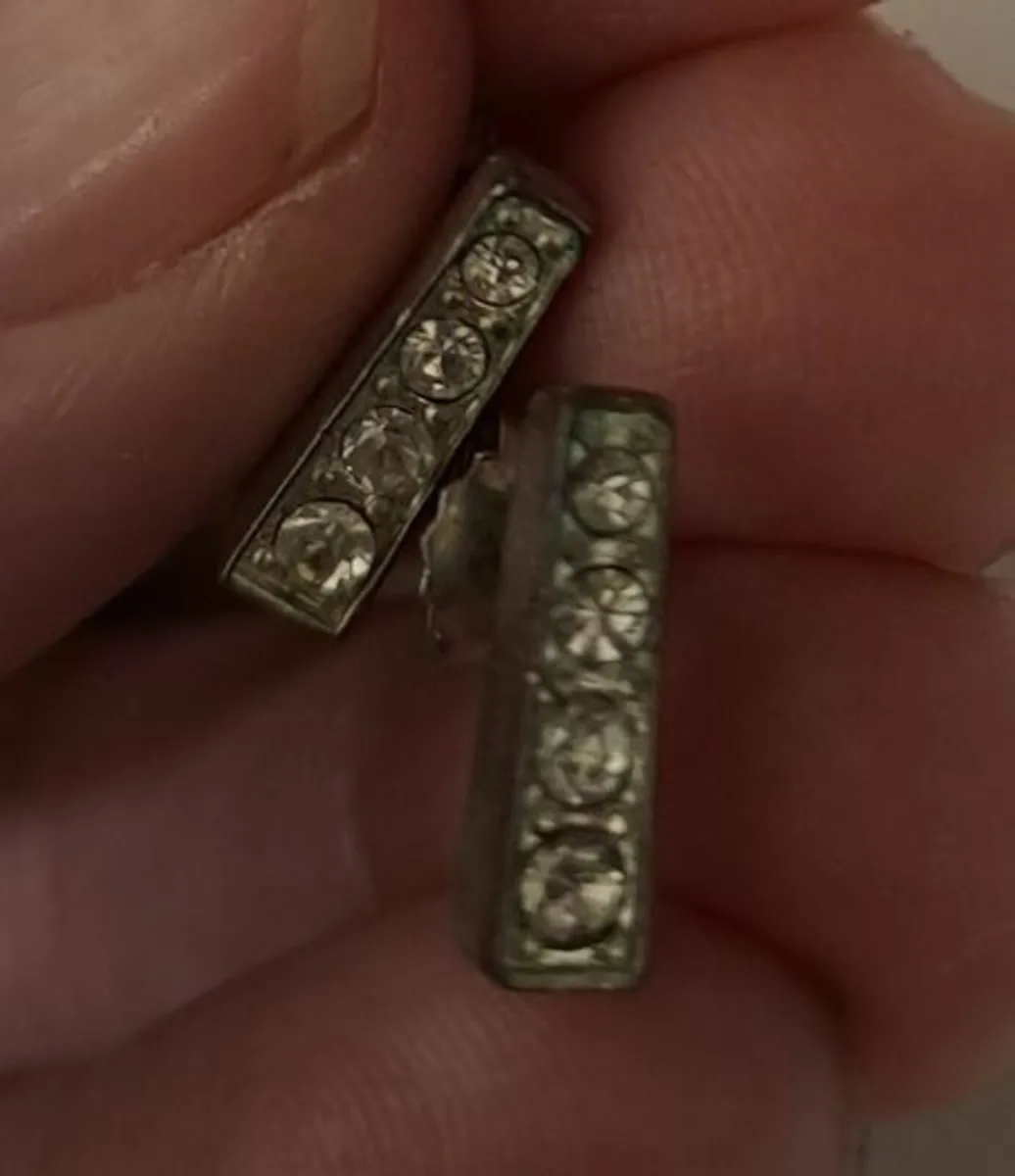 Vintage Silver earrings rectangular with crystals - Image 2