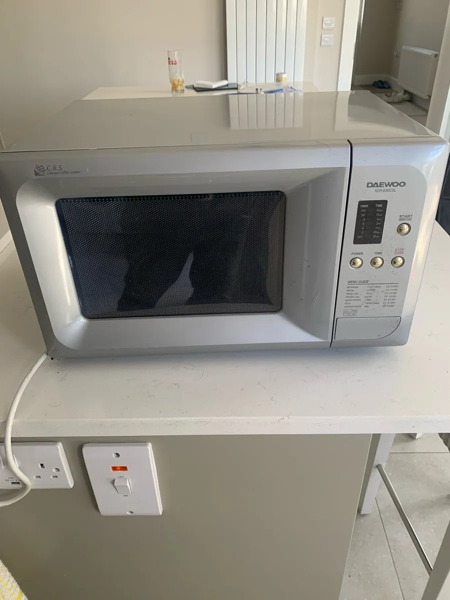 Microwave - Image 1