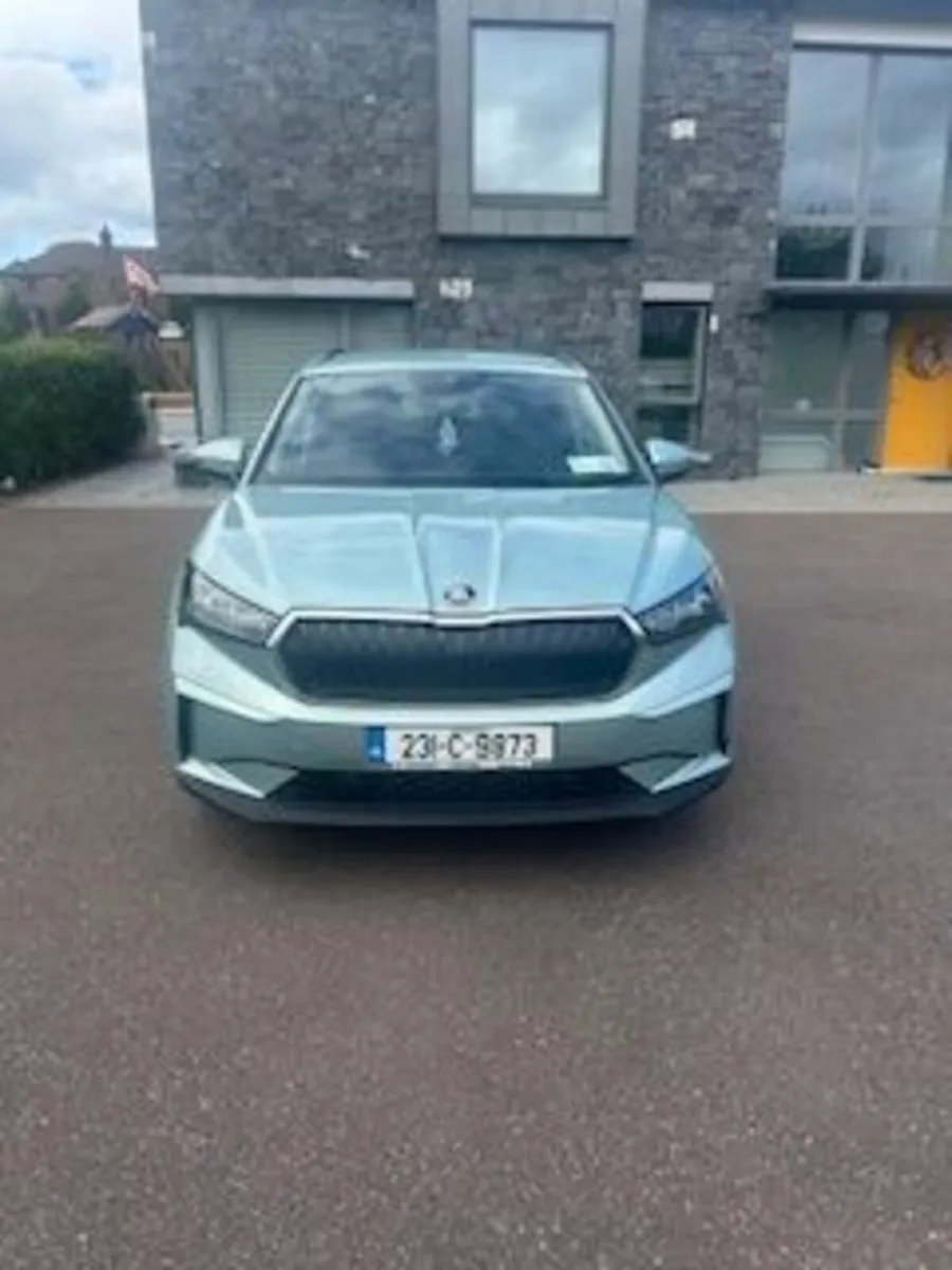 Skoda Enyaq 2023 - Image 2
