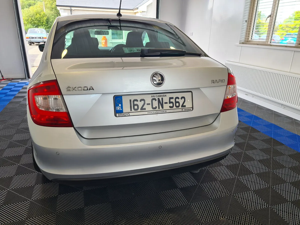 Skoda Rapid 2016 - Image 3