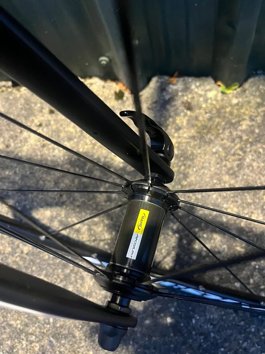 Racing Bike - Image 2