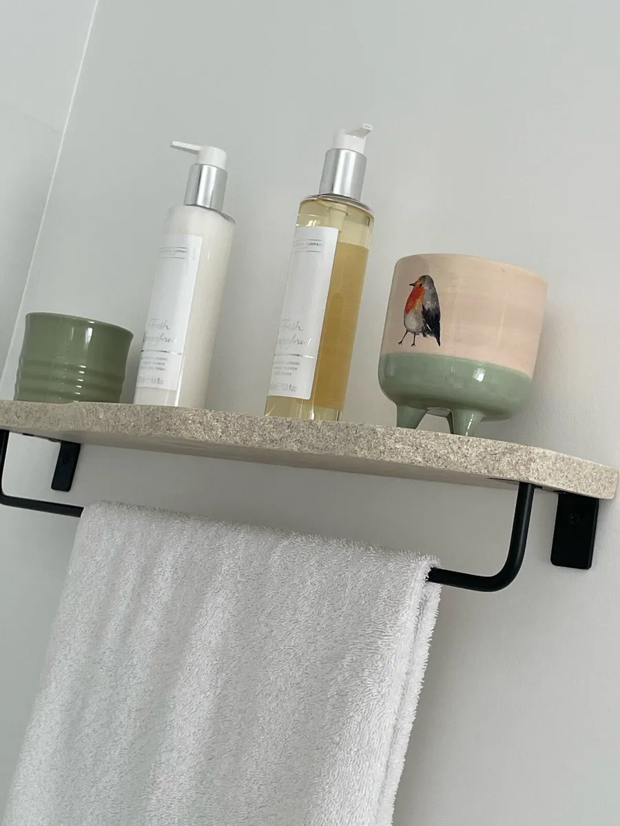 Stone shelves with black rail x 2 - Image 1