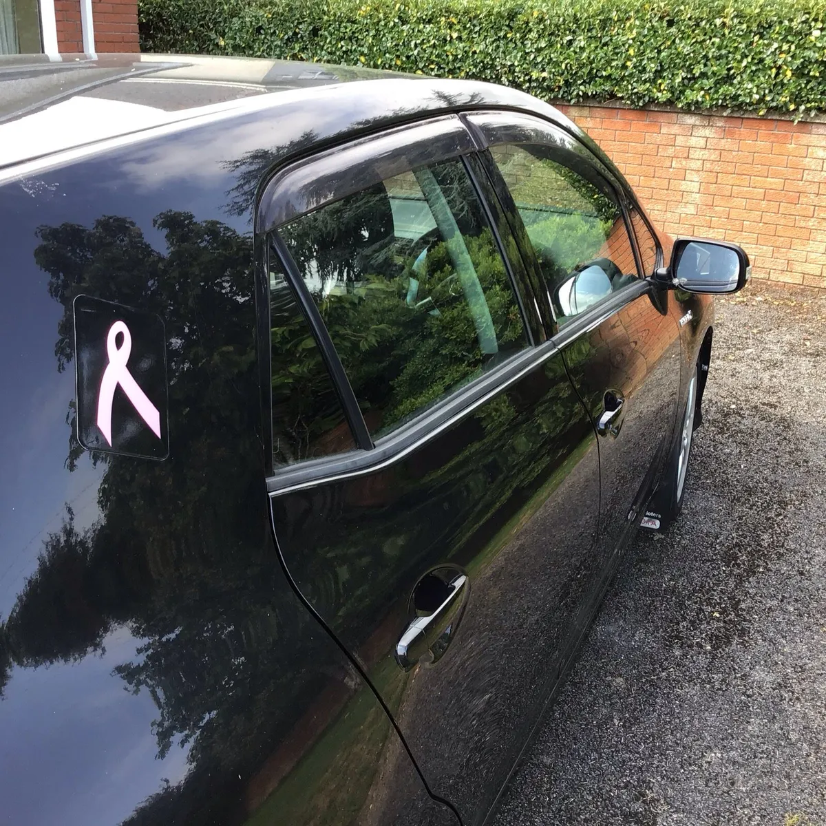 Toyota Auris 1.8 HSD Hybrid 4Door Automatic - Image 3