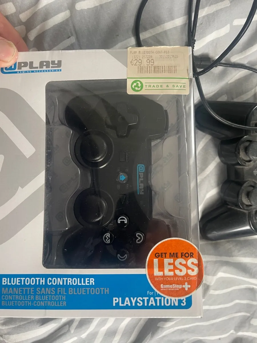 PS2 and PS3 with games - Image 3