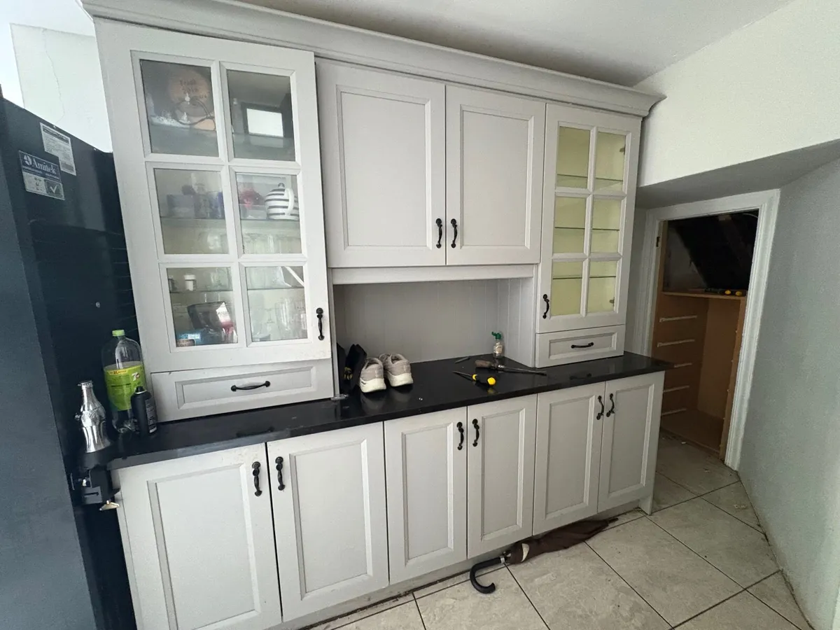 Kitchen - Image 2