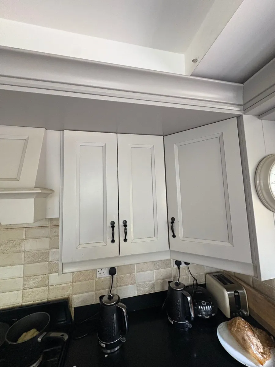 Kitchen - Image 4