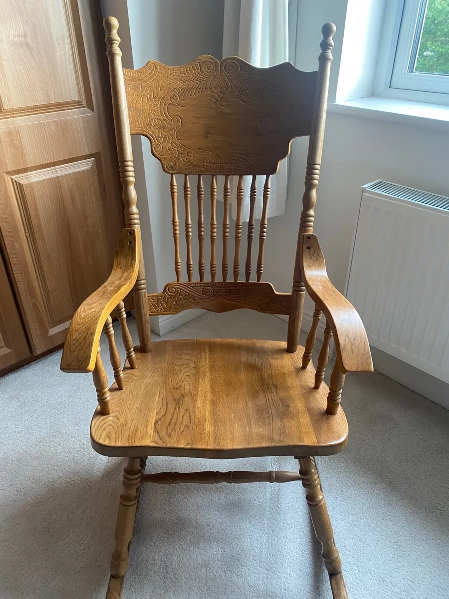Rocking chair - Image 1