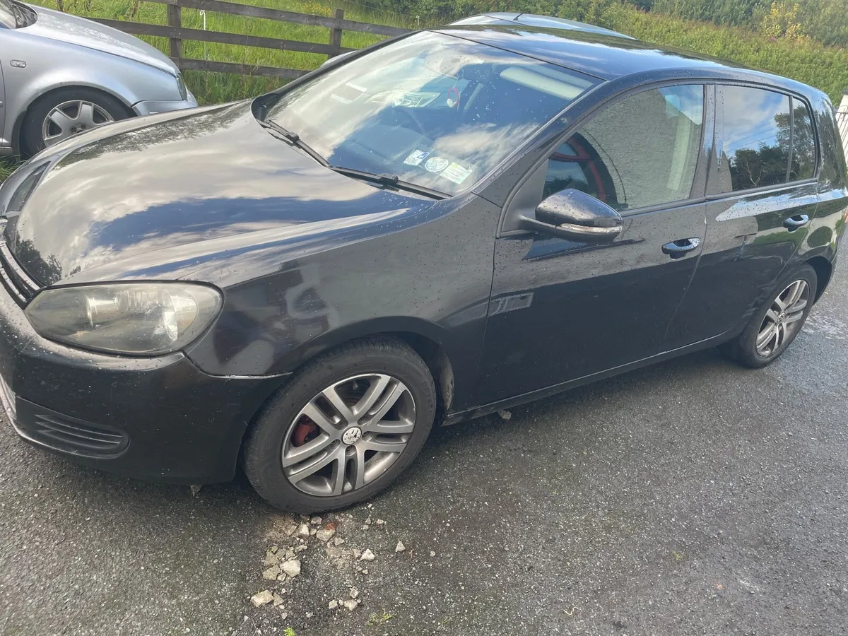 Volkswagen Golf 2009 - Image 4