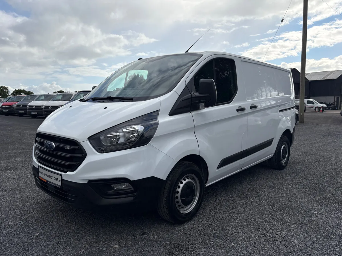Ford Transit Custom - Image 1