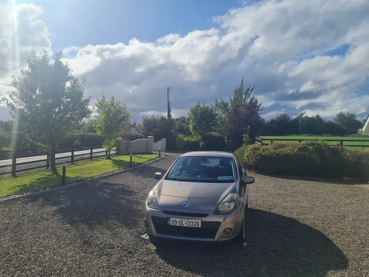 Renault Clio 1.5 DCI DYNAMIQUE 2009 - Image 3