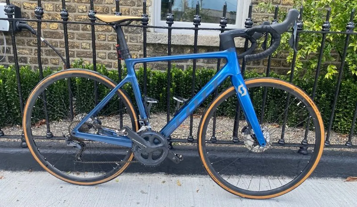 2020 Scott Addict Rc 30 M - Image 1