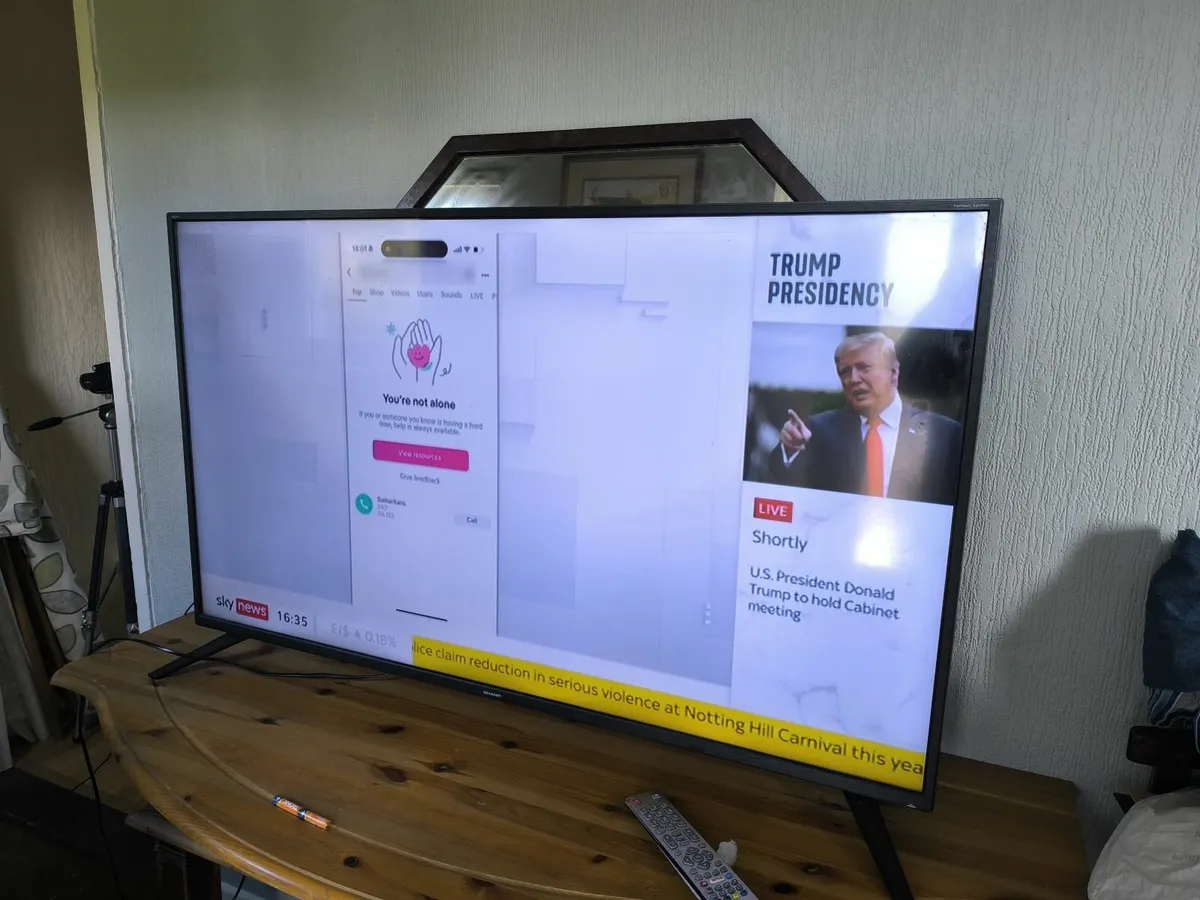 Sharp 50" 4K - Image 3