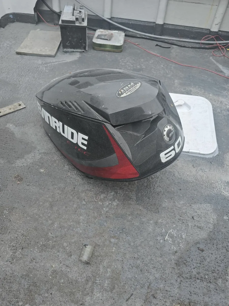 Boat engine - Image 1