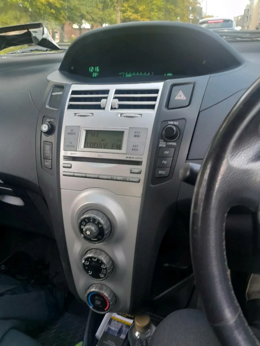 2011  aveo 1.2 taxed and tested - Image 4
