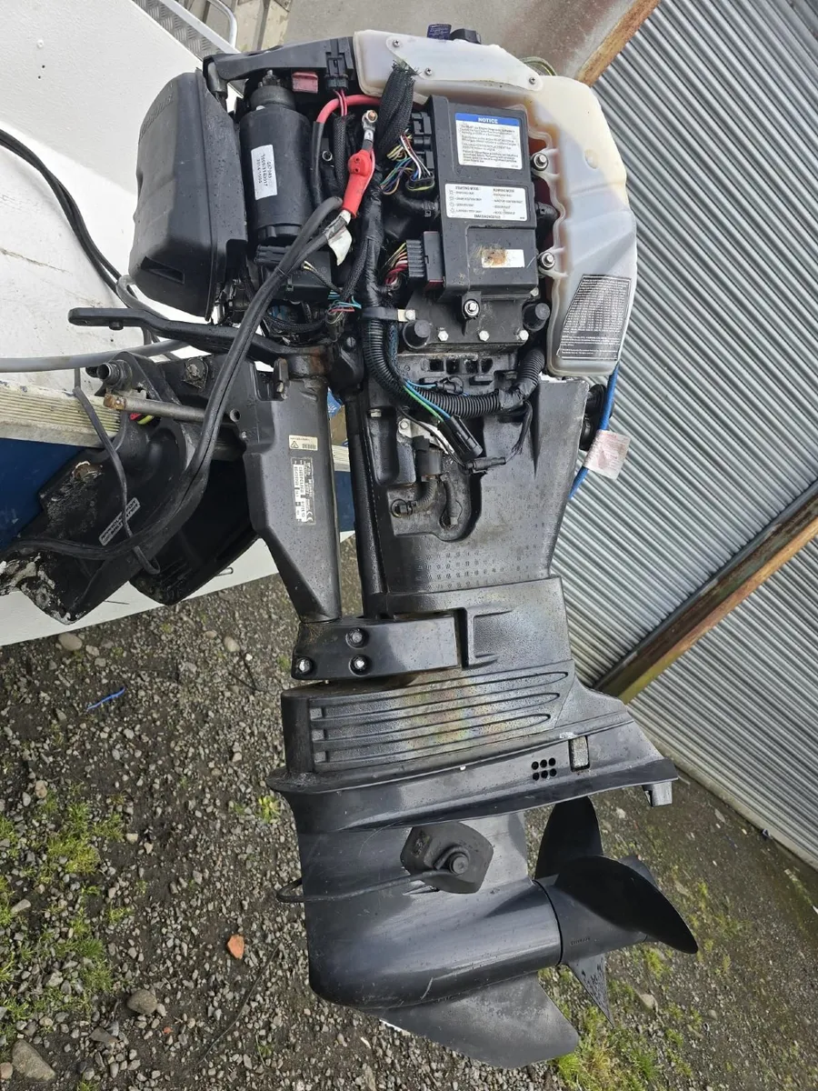 Boat engine - Image 3