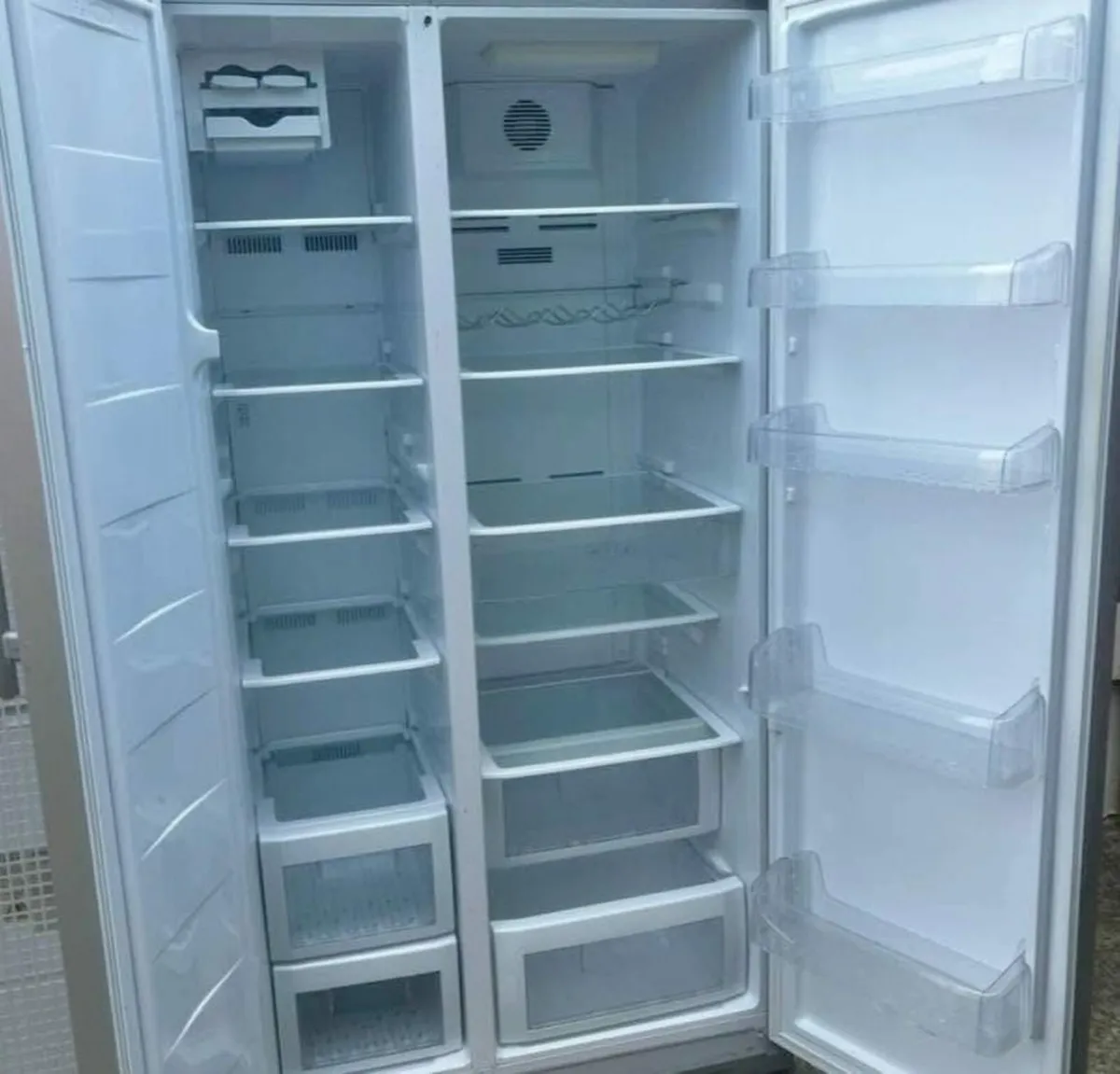 Beko American Fridge Freezer - Image 2