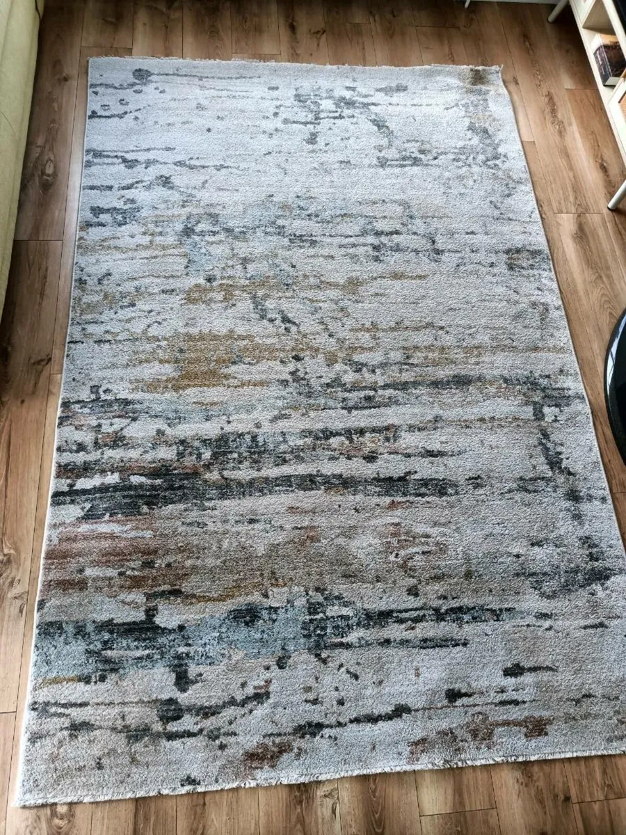 Rug
