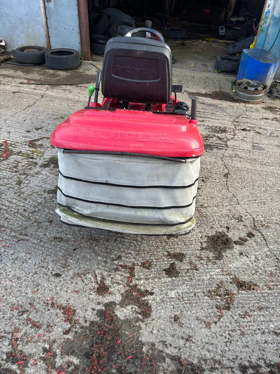 Lawnmower - Image 2