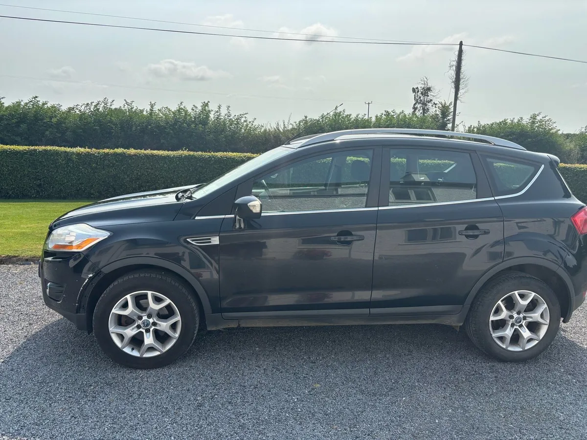 Ford Kuga - Image 4