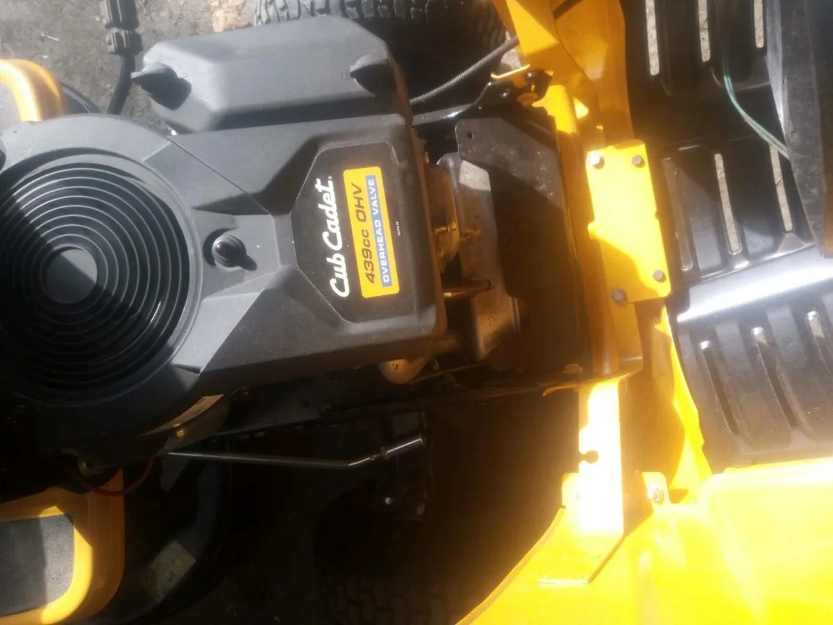 Ride on mower - Image 3
