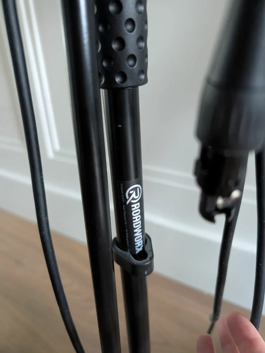 Audio interface, Microphone + 2 stands - Image 3