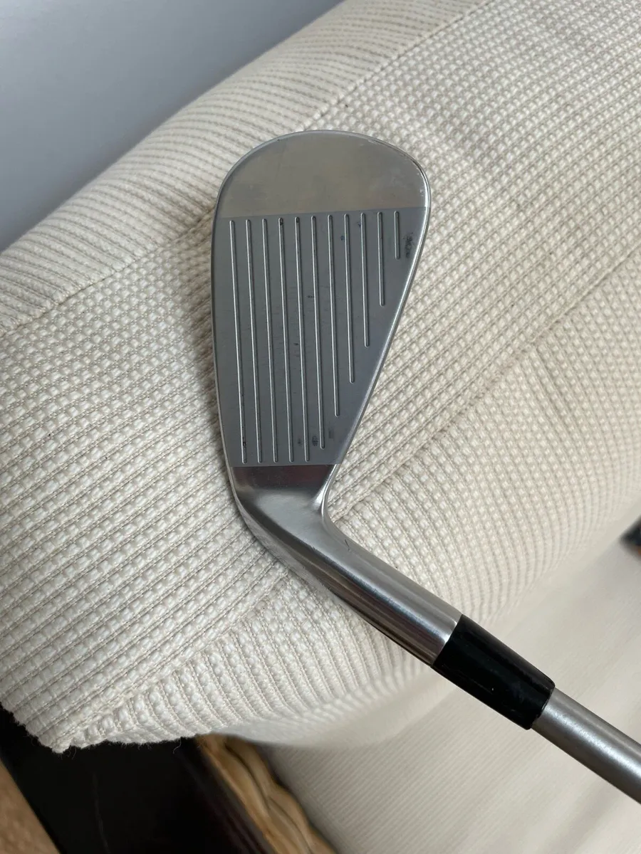 Mizuno MP18  MMC Fli Hi 2 driving iron. - Image 2