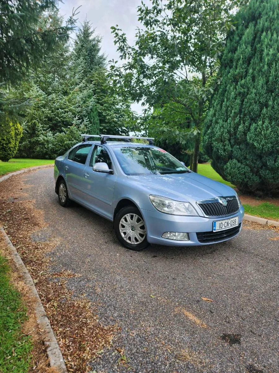 2010 skoda octavia - Image 2