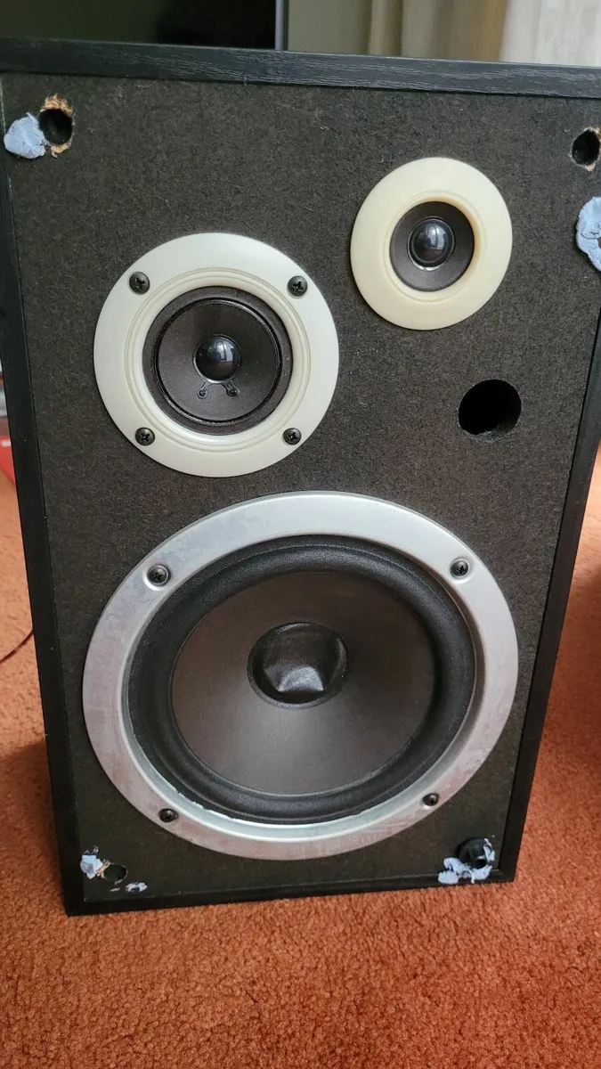 Stereo speakers (imperfect) Pioneer 100w x2, 8 Ohm - Image 4