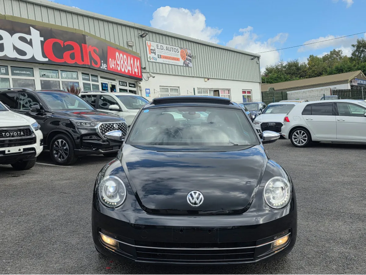 Volkswagen Beetle ( 132 REG 1.2 PANORAMIC SUNROOF - Image 4