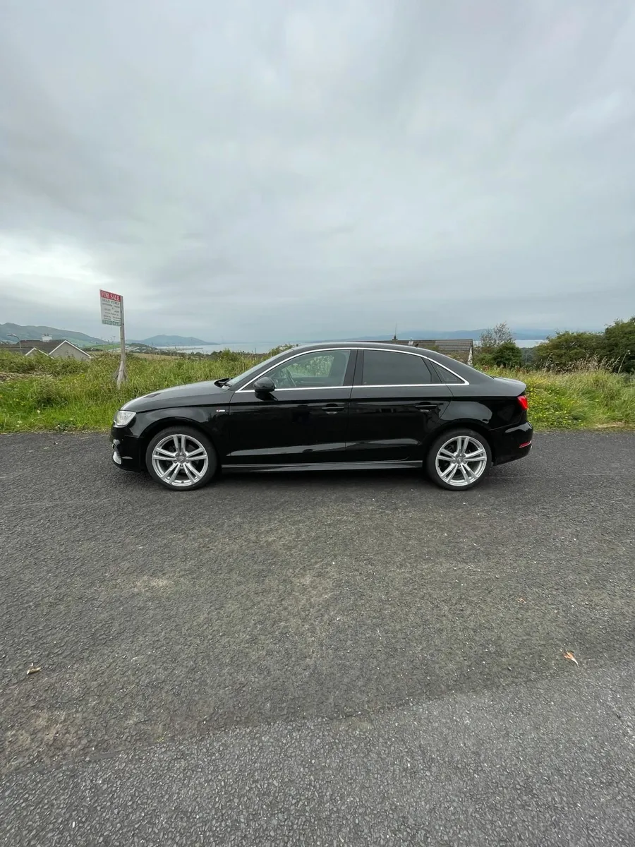 Audi A3 S LINE 2014 - Image 1