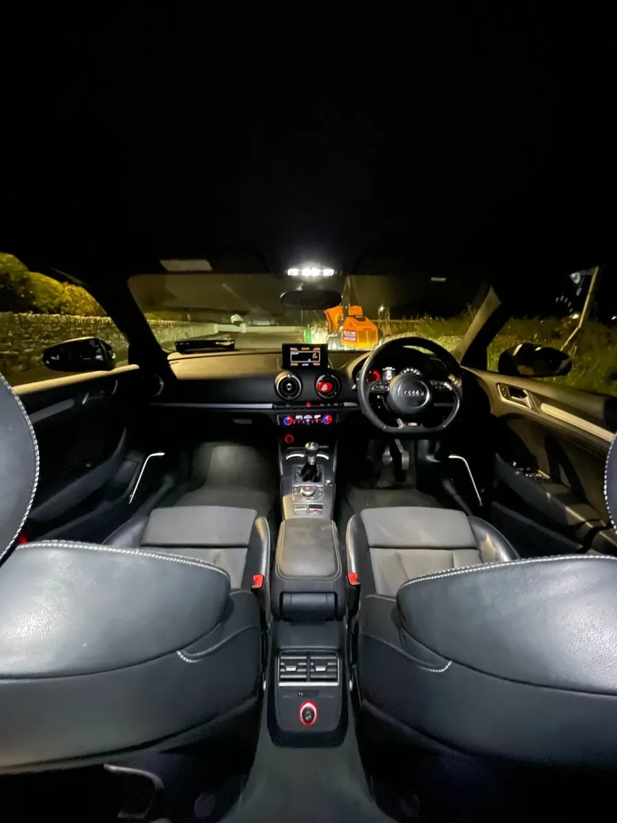 Audi A3 S LINE 2014 - Image 2