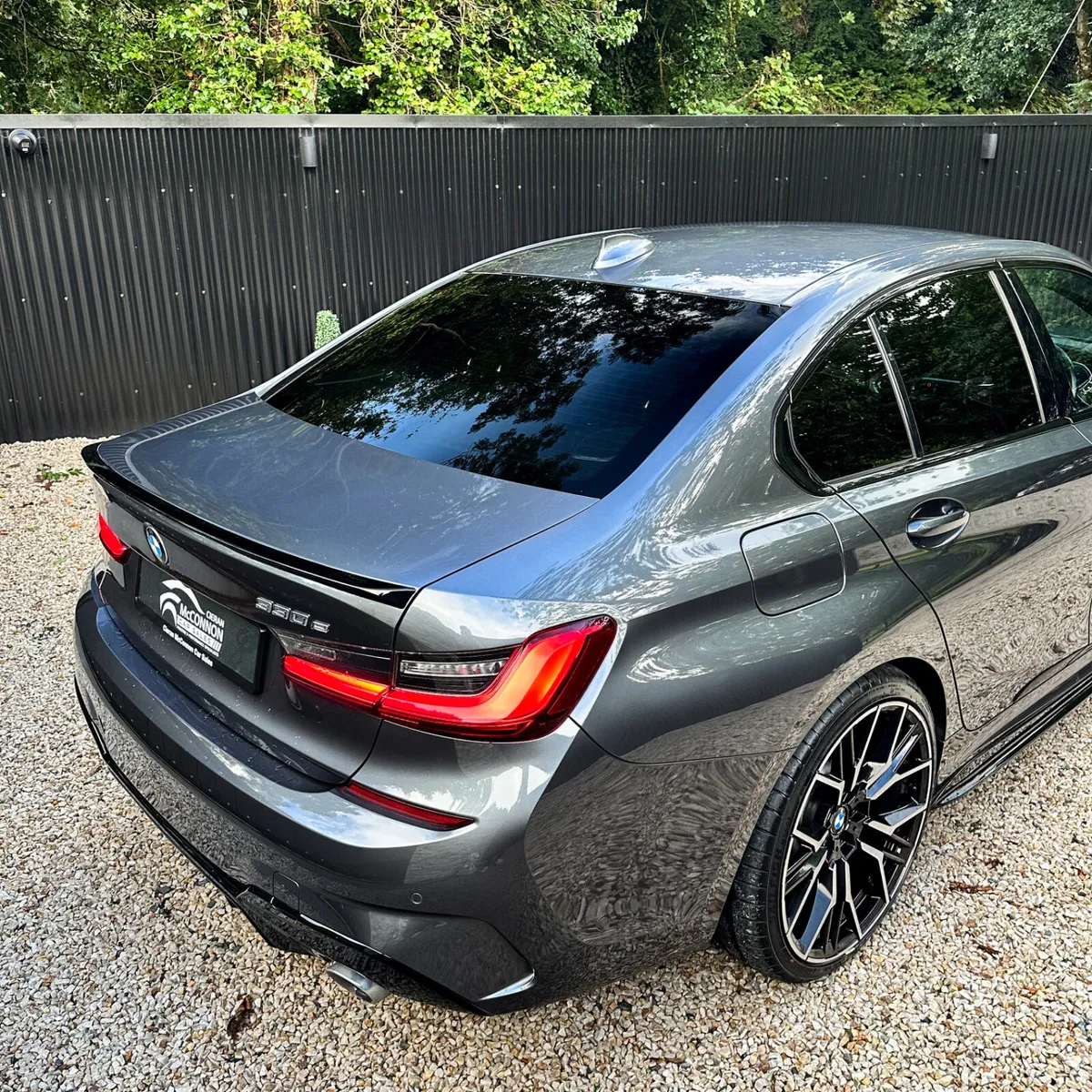 2021 (212) BMW 330e M-SPORT  290BHP - Image 4
