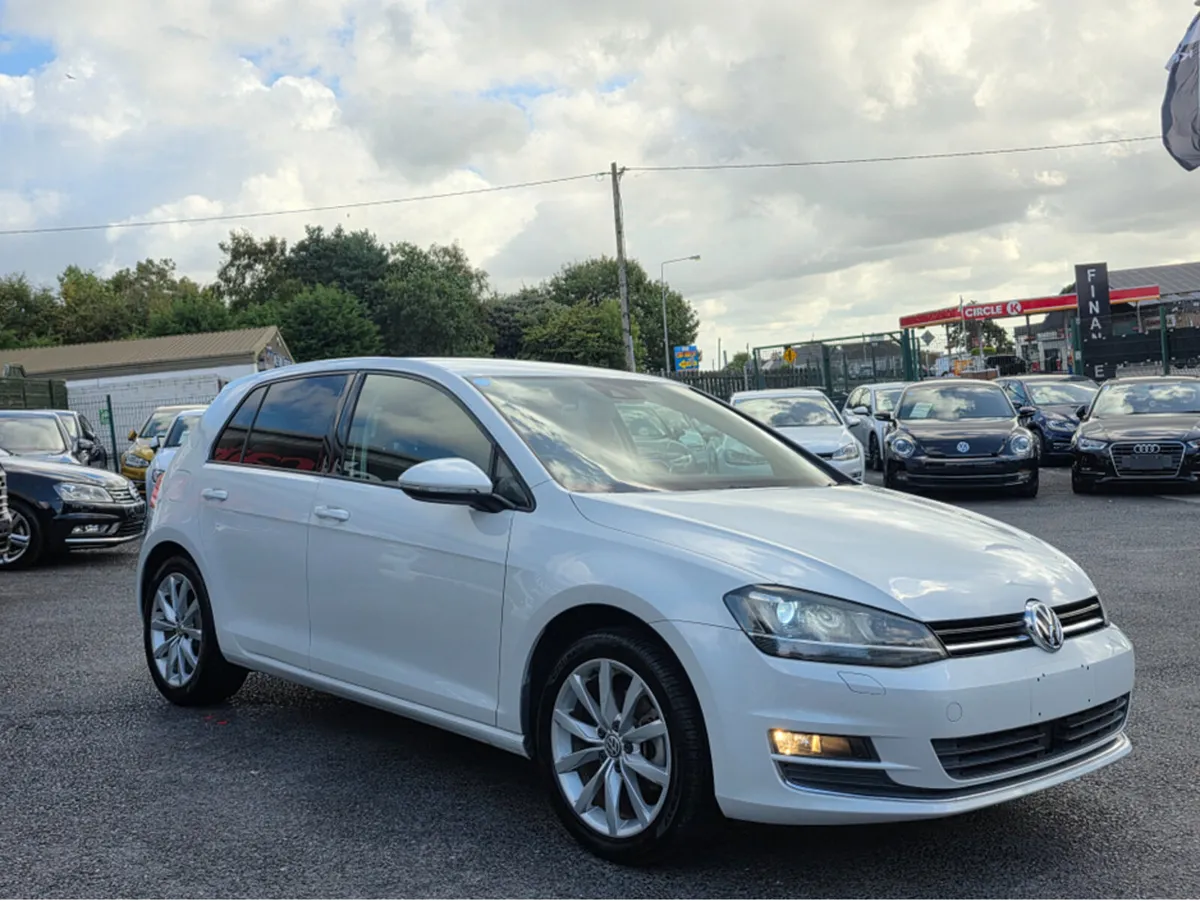 Volkswagen Golf 1.4 HIGHLINE EDITION  ALCANTARA SE - Image 2