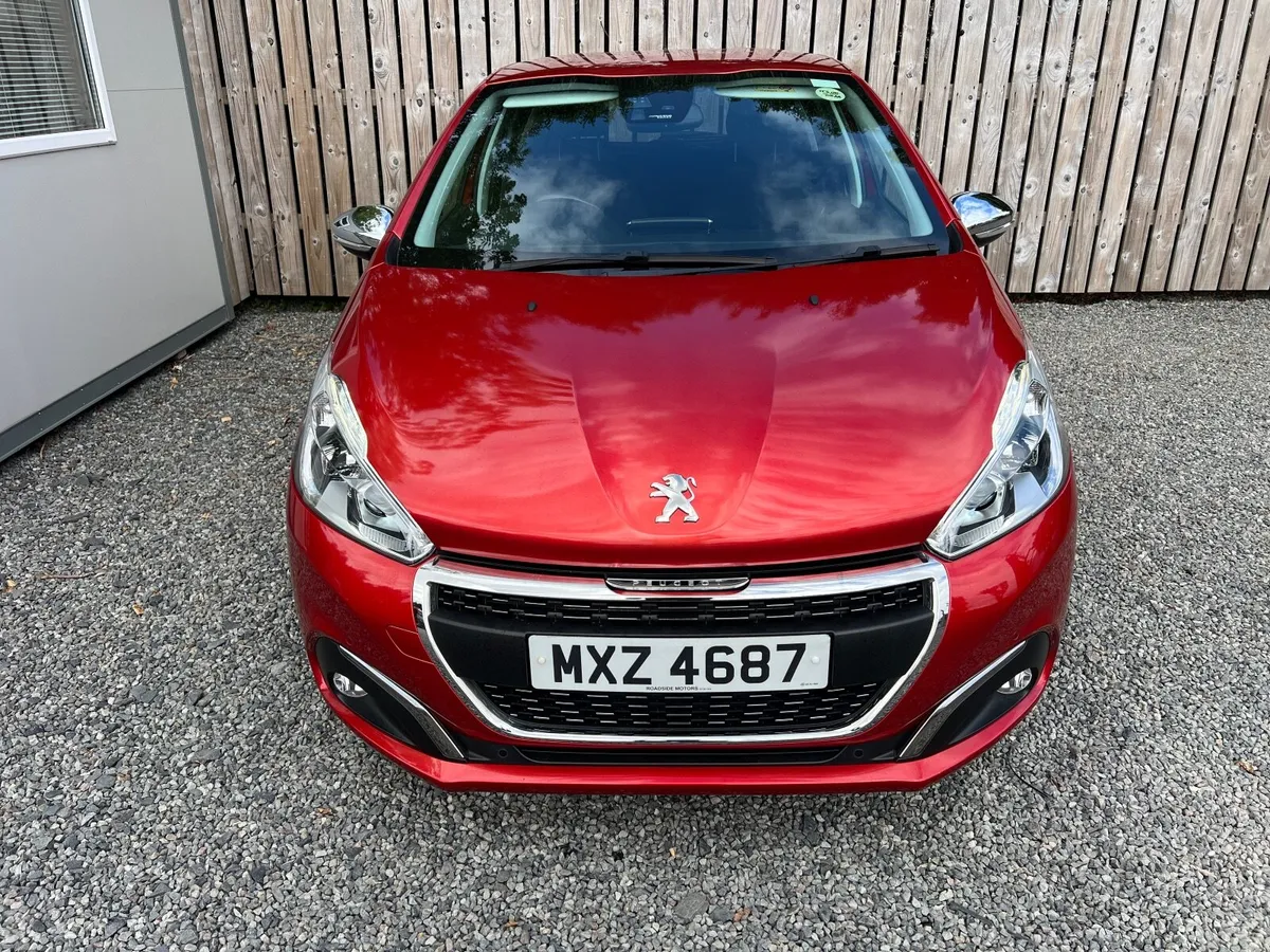 Peugeot 208 1.2 Pure Tech Edition 5dr Low Miles - Image 3