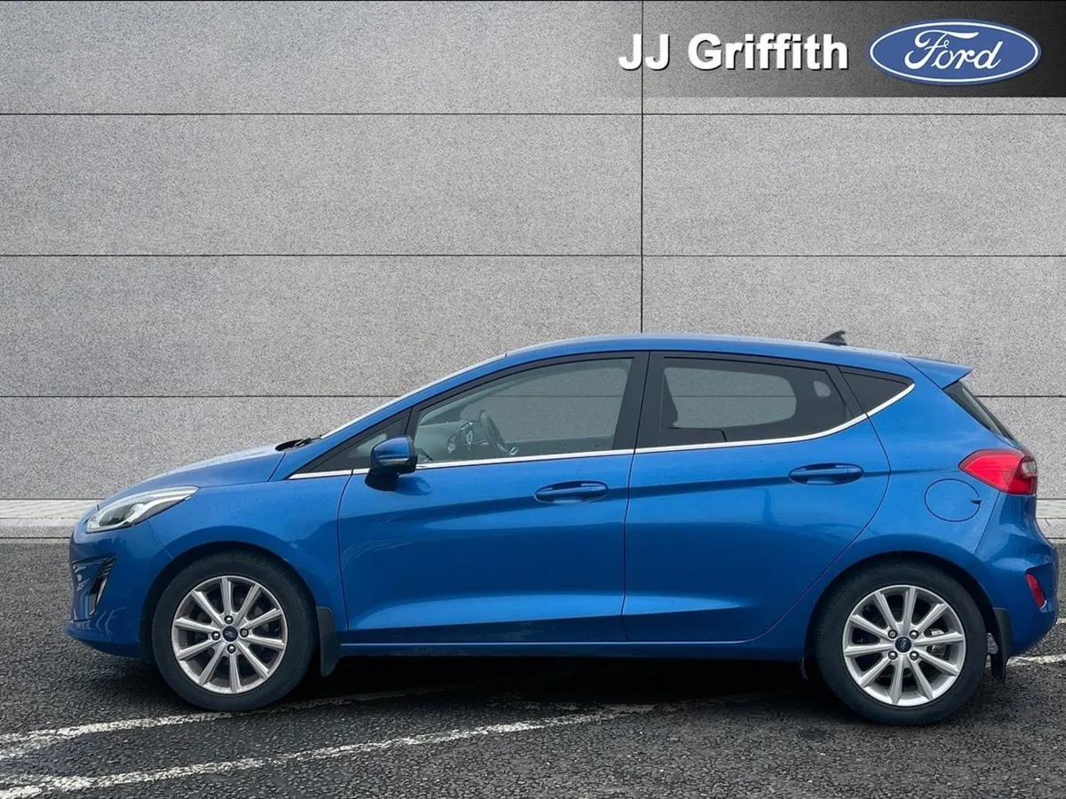 Ford Fiesta 1.0t Ecoboost 125PS Titanium Auto - Image 3