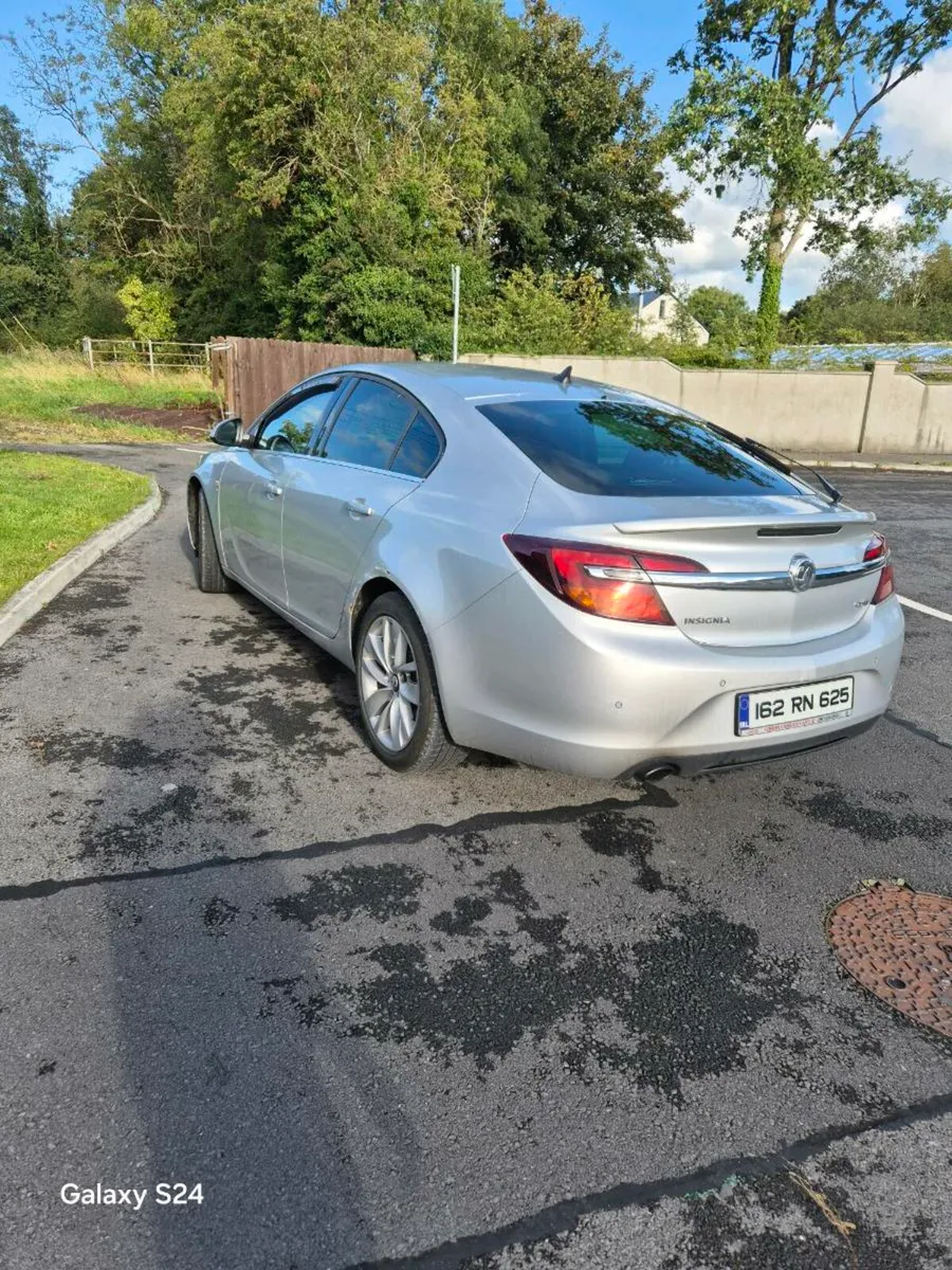 Vauxhall  Insignia  Diesel  162 - Image 3